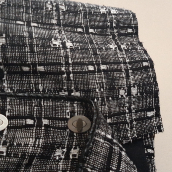 Vintage Carlisle Plaid Tweed Skirt - Picture 4 of 16